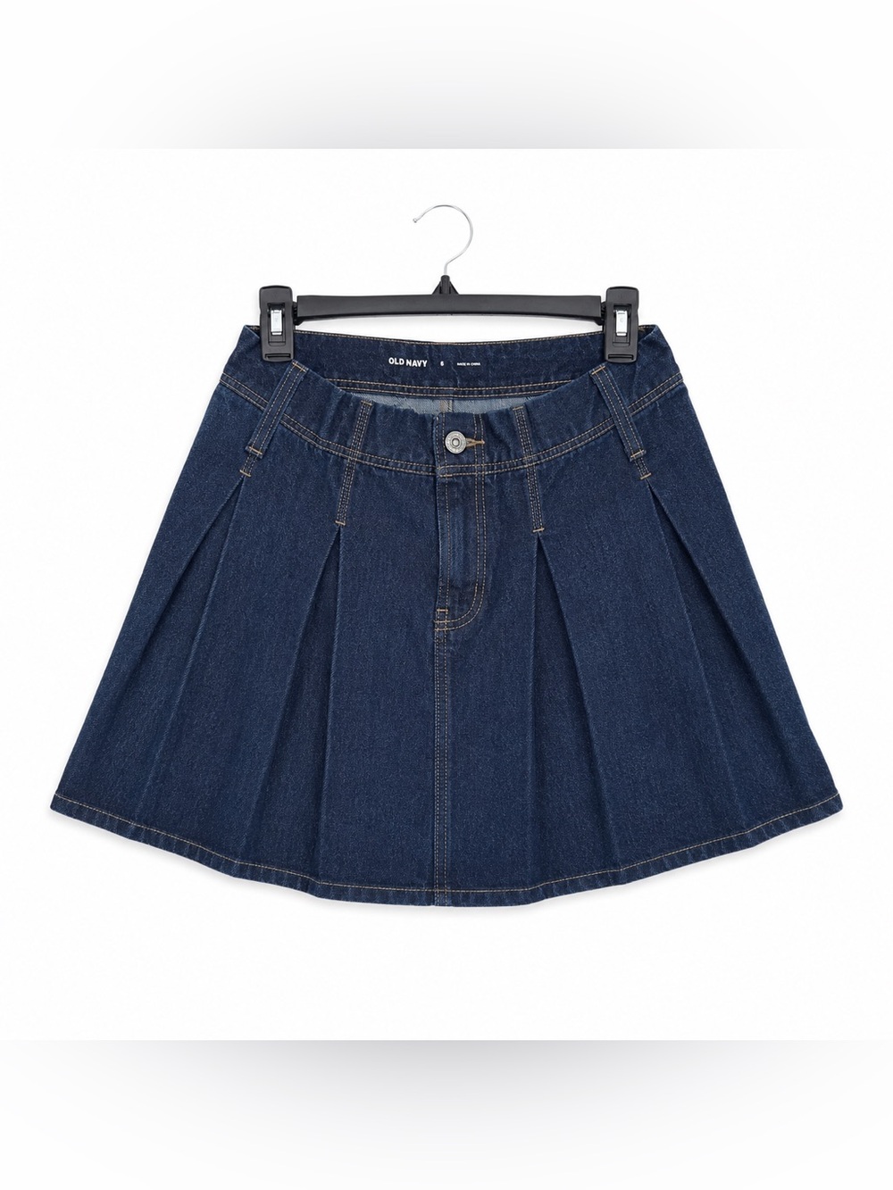 BRAND NEW Old Navy Dark Blue Denim Pleated Mini Skirt